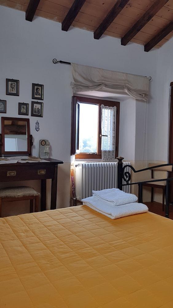 Alla Battuta Sansepolcro Buitenkant foto